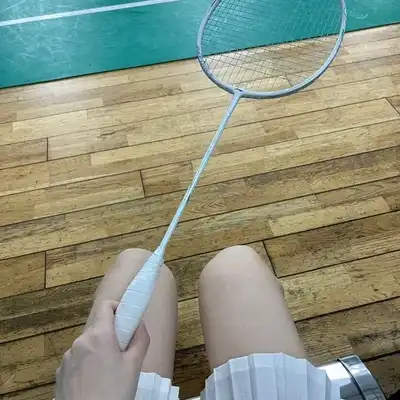 李昊彤